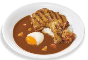 すき家「おんたま炭火チキンカレー」